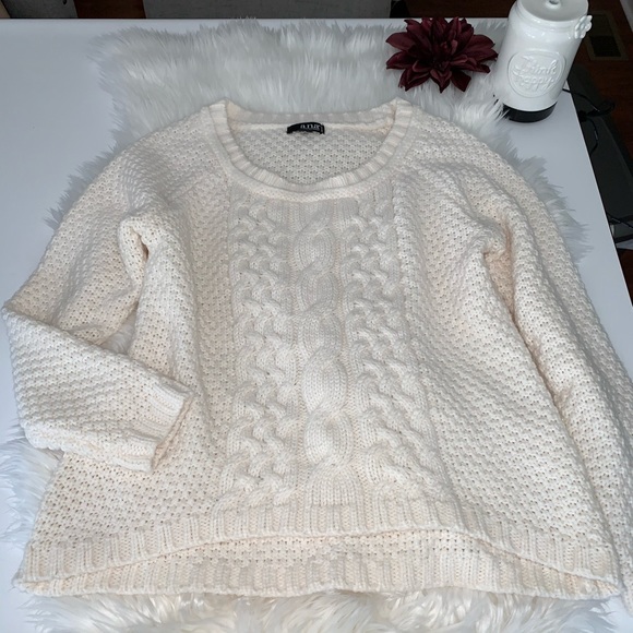 Cream sweater by a.n.a Petite size large - Picture 1 of 8
